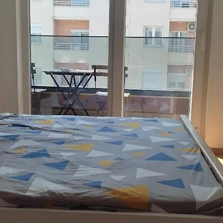 Urban Pulse Apartment, With Free Parking