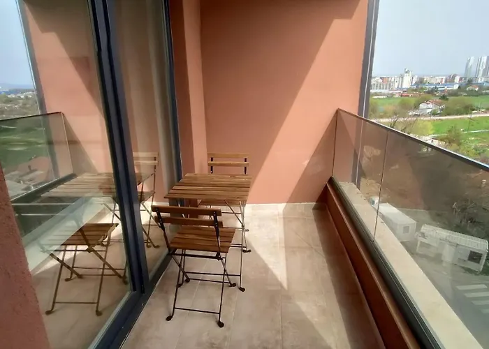 Apartment Urban Pulse Apartment, With Free Parking Skopje