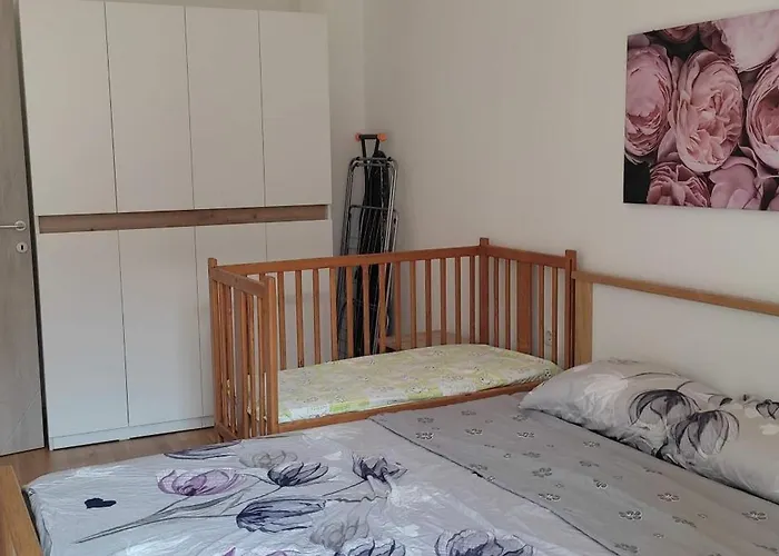 Urban Pulse Apartment, With Free Parking